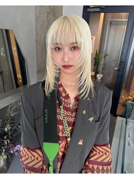 ソル 栄矢場町(SOL) ブロンドとレイヤー