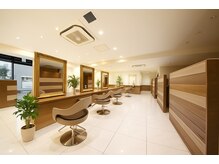 アッシュ 中山店(Ash)