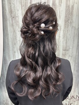 フレーム へアアンドトリートメント 天王寺北口店(FRAME) ハーフアップ