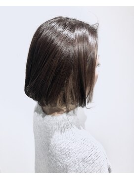 アディクト 綾瀬(ADDICT) 【ADDICT_YuuYa】大人ボブ_チラ見せ_ワンレンボブ