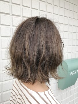 アミトヘアアンドサロン(amito hair&salon) 波巻き外ハネボブ/ミルクティーグレージュ