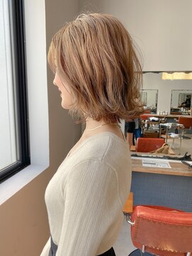 ロティー(loty) 【loty川原一高】春ベージュ×ウェーブボブ