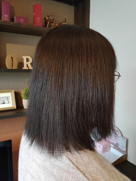 ヘアガーデン ソラ(HAIR GARDEN sora.) 自然なストレート