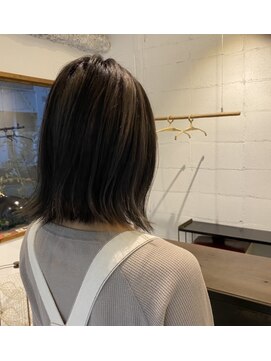 カウチ(Kauti) ハイライトディープグレー