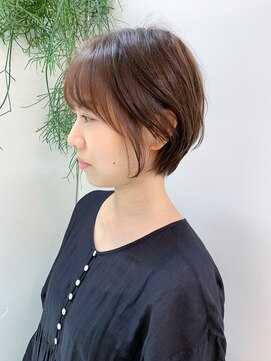 ミィ 表参道(mee.) 【mee.】ハセガワヒトシ　大人美人ショート　ブラウンベージュ