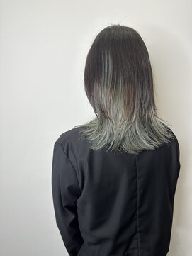 ゼンドットカラスマ(Zen.karasuma) 傷ませないインナーカラー×ミントグリーン