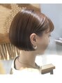 ワクナ(Wakuna) ボブスタイルにオレンジベージュでより艶感を