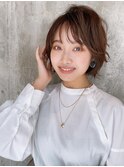 外ハネ×ショートボブ