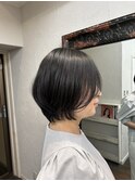 ショートボブ