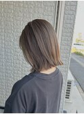 切りっぱなしボブ/ナチュラルベージュ/オージュア