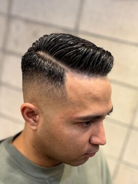 フランクス バーバー ウエストトウキョウ 吉祥寺店(FRANK’S BARBER WEST TOKYO) フェードカット