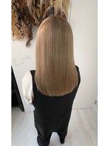 シェルマン(Charmant)&nbsp;春におすすめ　ハイトーンベージュ