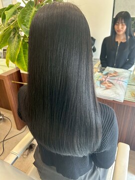 ヘアーアンドエステ ハラダ 滝ノ水店(Hair&Esthe Harada) ツヤ髪ロング/シアーブルーブラック
