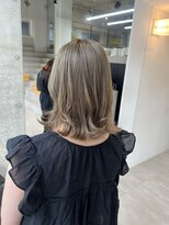 カケル(×.)&nbsp;肩上ボブ×ミルクティー