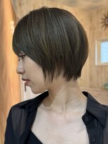 フロウ(Flow) (Flow)松尾篤 骨格や毛流れに合わせて作る似合わせ小顔ヘア