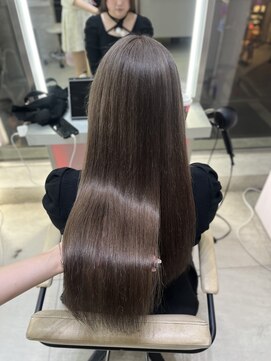 ユーフォリア エヌ 池袋サンシャイン通り店(Euphoria +n) 透明感抜群☆ミルクティーグレージュ♪