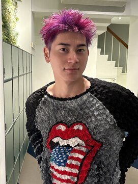 ラパンセノアール(LA PENSEE NOIR) 大個性ミックスベリーカラー×メンズショート