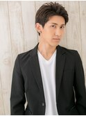 1分スタイリングなアップバングショートB