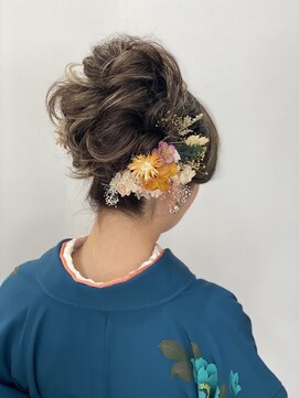 ヘアセットサロンエッジ(Edge) 卒業式、モコモコルーズアップ