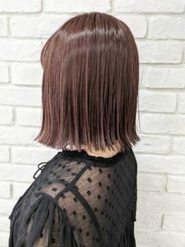 ミーティア バイ クアトロ(Meteor By QUATRO) きりっぱなしボブ