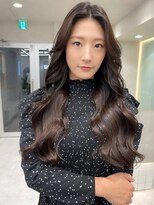 ロンド マーレ 天神大名店(Lond mare)&nbsp;レイヤーカット　韓国ヘアカット　グレージュ　オリーブベージュ