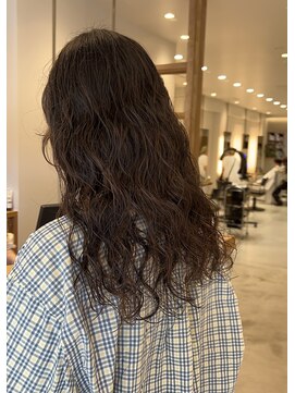 シアン 矢場町店(CYAN.) ロング×ウェーブパーマ