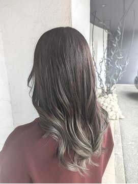 スニップ(SNIP) グラデーショングレージュ