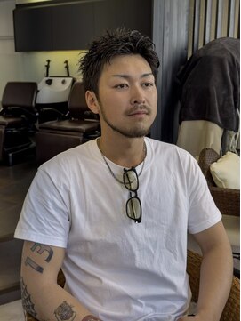 ルィーズ(Lui:z) 黒髪ショート