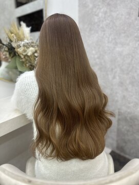 ラビス(Lovis) ホワイトグレージュ/ミニウルフ/チェリーブラウン