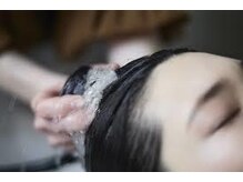 ヨロバイディア 湘南台(YOLO by diar)の雰囲気（高水圧の頭皮洗浄ナノバブル【marbb】をご堪能ください...）