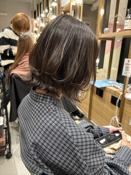 ナウアズ(now as.) 忙しいママに人気のレイヤーボブx透明感グレージュ【菅井】