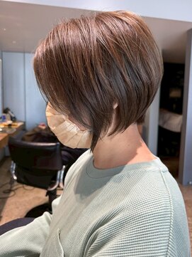 ナチュラル ヘアーデザイニング(Natural hair designing) 垢抜けオリーブベージュ/美フォルム/エレガントショート/艶髪