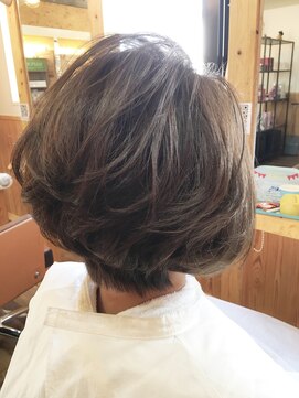 ララテラス(LaLa Terrace) ~LaLa Terrace流~ ハイクリームマット×ふんわりボブ