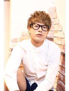 アドール(ADOR) 頭蓋骨スパ