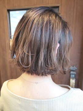 ヘア ケア ディエイチケー(HAIR CARE DHK) 柔らか前下がりミニボブ
