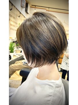 フララ ヘアー(Hurara Hair) ショートボブ