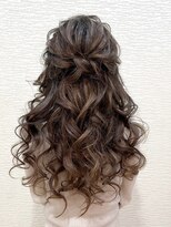 アメリ(AMELIE) ハーフアップスタイル