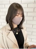 グレージュくびれヘア
