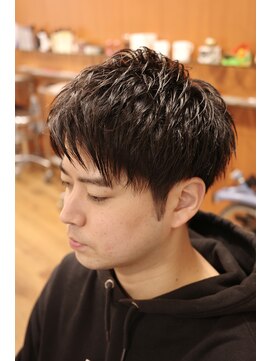 クランク(CRANK) さわやかなツーブロックショートスタイル