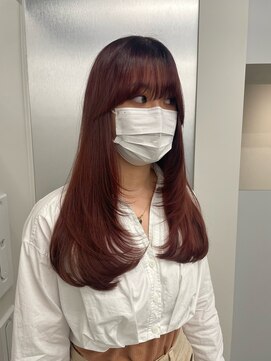 ヨロ 小岩(YOLO) レイヤーカットハイライトショートヘアイルミナカラーオージュア