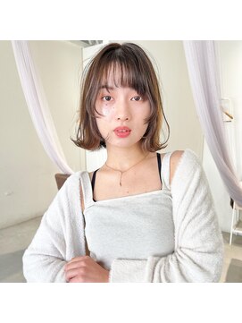 アンラタ(anrata) 外ハネウルフボブ