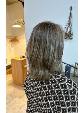 デザイナーズヘアー ラグジス(Designers hair LUXIS) ～【LUXIS海老名】～白髪ぼかしハイライト♪