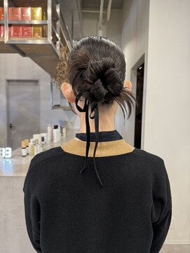 イミ(imi) カチモリ/シニヨン/お団子/ヘアセット/ヘアアレンジ/登戸