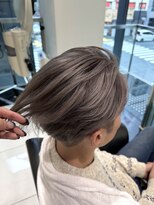 エアー 銀座タワー(AIR)&nbsp;メンズカット/ハイトーンカラー/シルバー/ブリーチ