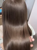 アフロート トウキョウ(AFLOAT TOKYO)&nbsp;透明感艶髪ミルクティーグレージュオリーブカラー