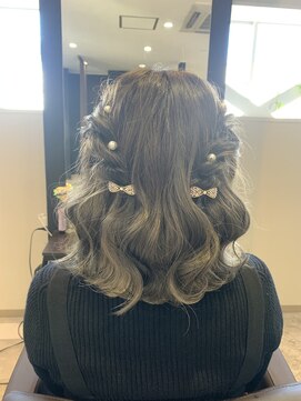 リオリス ヘア サロン(Rioris hair salon) ゆるふわハーフデザイン★