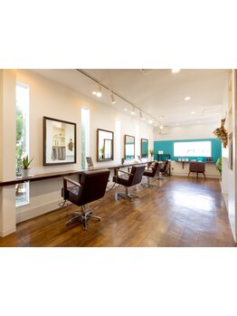 マンツーマン施術×落ち着いた空間で何でもお話ししやすい雰囲気が魅力◎お悩みもお気軽にご相談ください◆