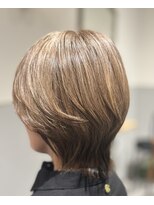 アンジー(Angee)&nbsp;白髪が伸びても差が気になりにくい上品カラーに