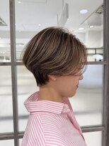 エアー 横浜(AIR)&nbsp;【寺本】ハイライトショートで白髪お悩み改善！