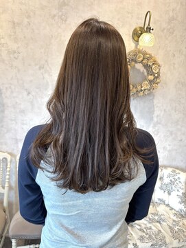 ディーヴァヘアーエズ(DIVA hair Eze) ブリーチなしカラー/オリーブグレージュ顔周りレイヤーカット